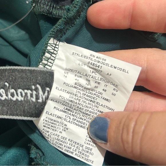 Miraclesuit Novel Ideas Criss Cross High Neck One-Piece Swimsuit NEW SZ 14 - Picture 7 of 7